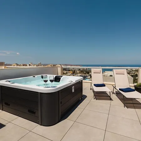 Mellieha Penthouse Seaviews Hot Tub By Homely Exterior photo