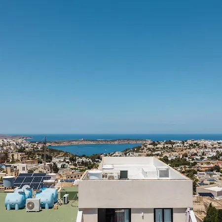 Mellieha Penthouse Seaviews Hot Tub By Homely Exterior photo